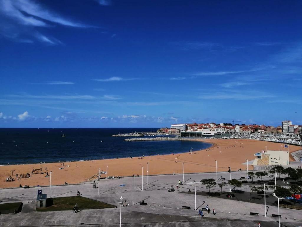 El Sexto De La Playa + Parking Gratis Lejlighed Gijón Eksteriør billede